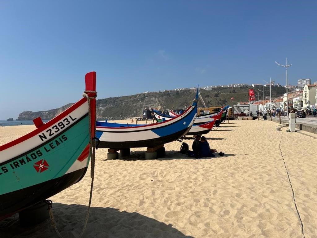 100 Meters From The Beach! Rua Da Regeneracao Nazaré Exteriör bild