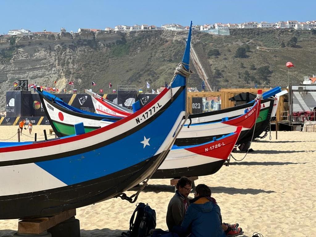 100 Meters From The Beach! Rua Da Regeneracao Nazaré Exteriör bild